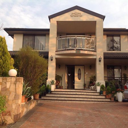 קנברה A Home Away From Home מראה חיצוני תמונה
