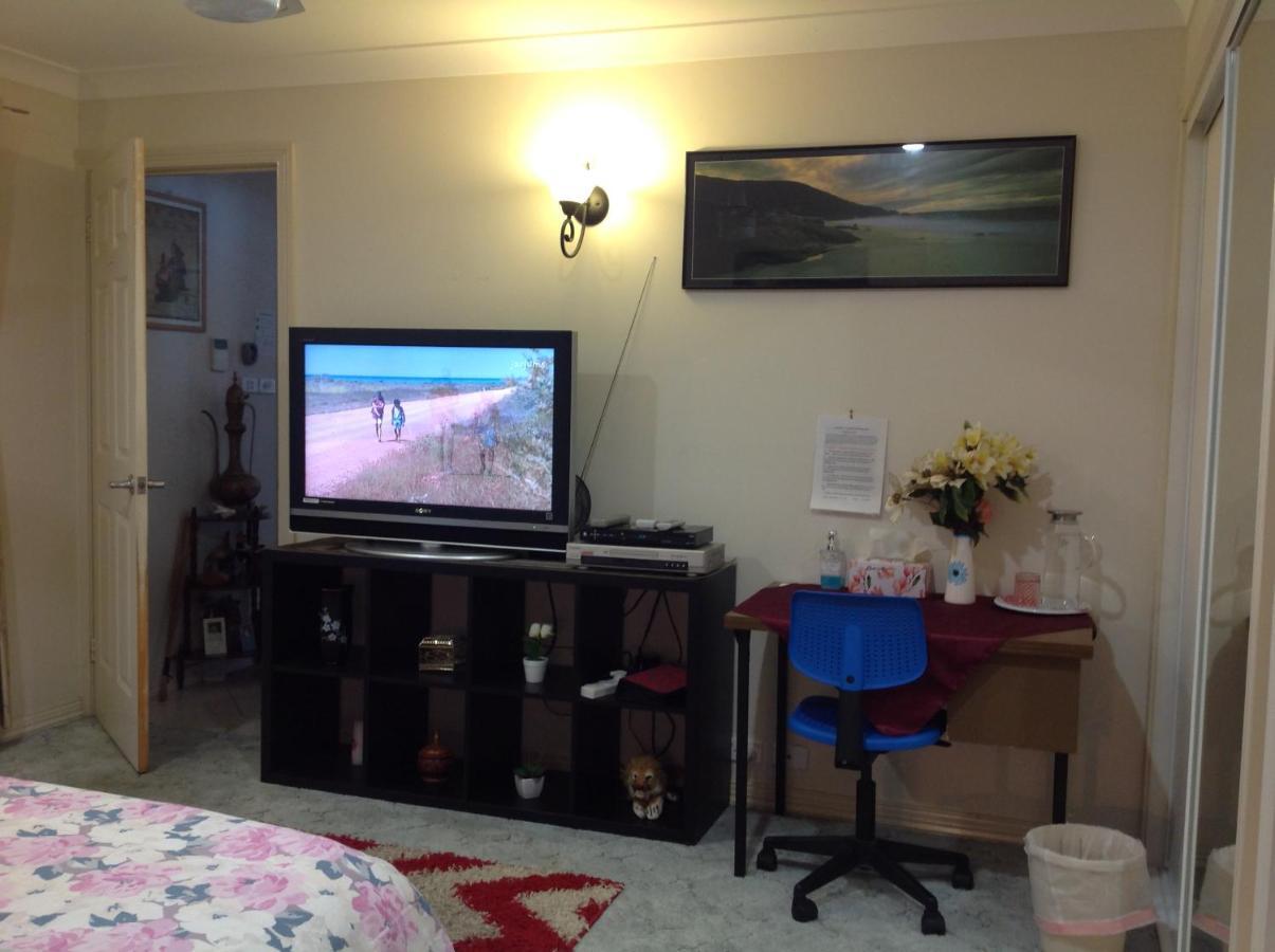 קנברה A Home Away From Home מראה חיצוני תמונה