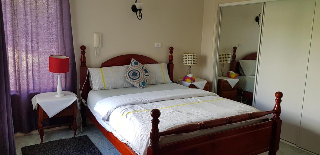 קנברה A Home Away From Home מראה חיצוני תמונה